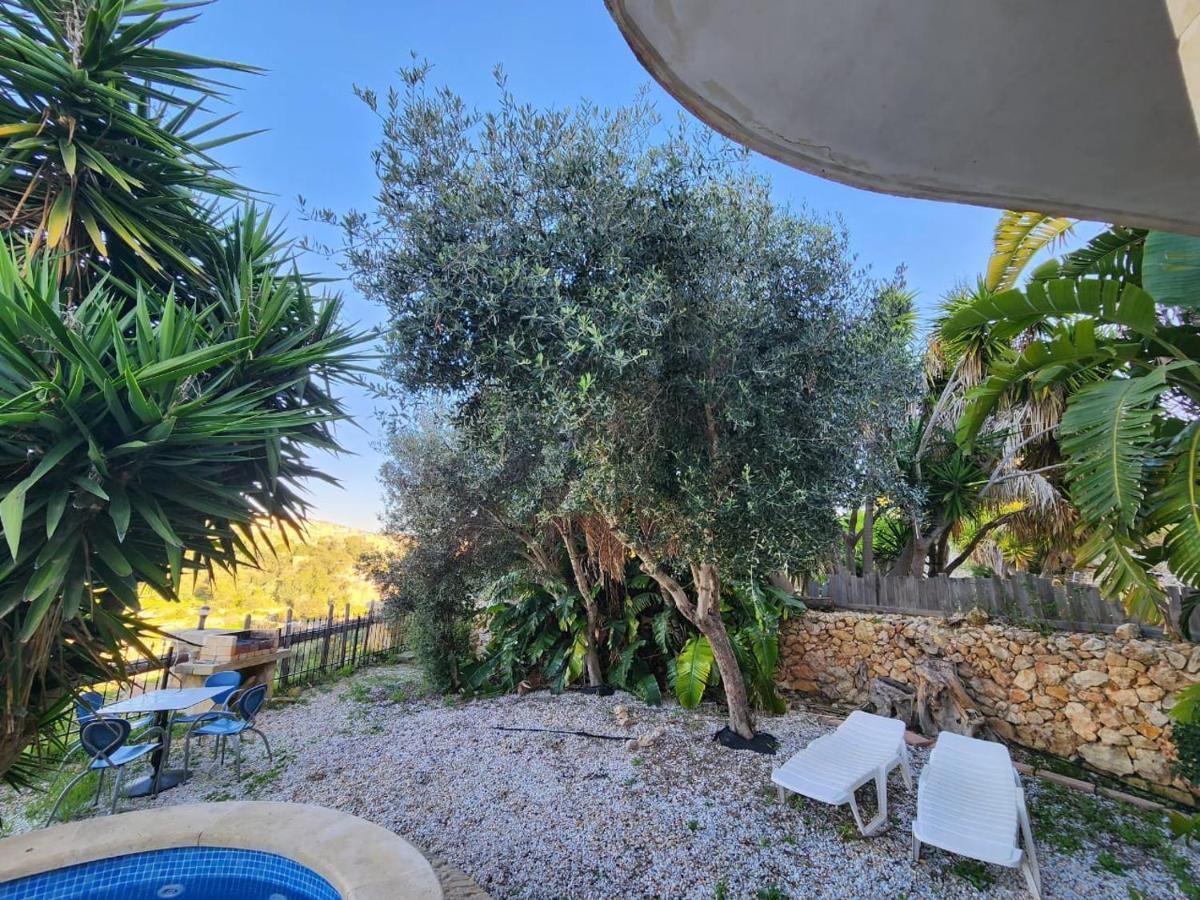 Gozo Pool And Views, Sleeps 4 With Private Bathroom Ghajn il-Kbira (Gozo) Экстерьер фото