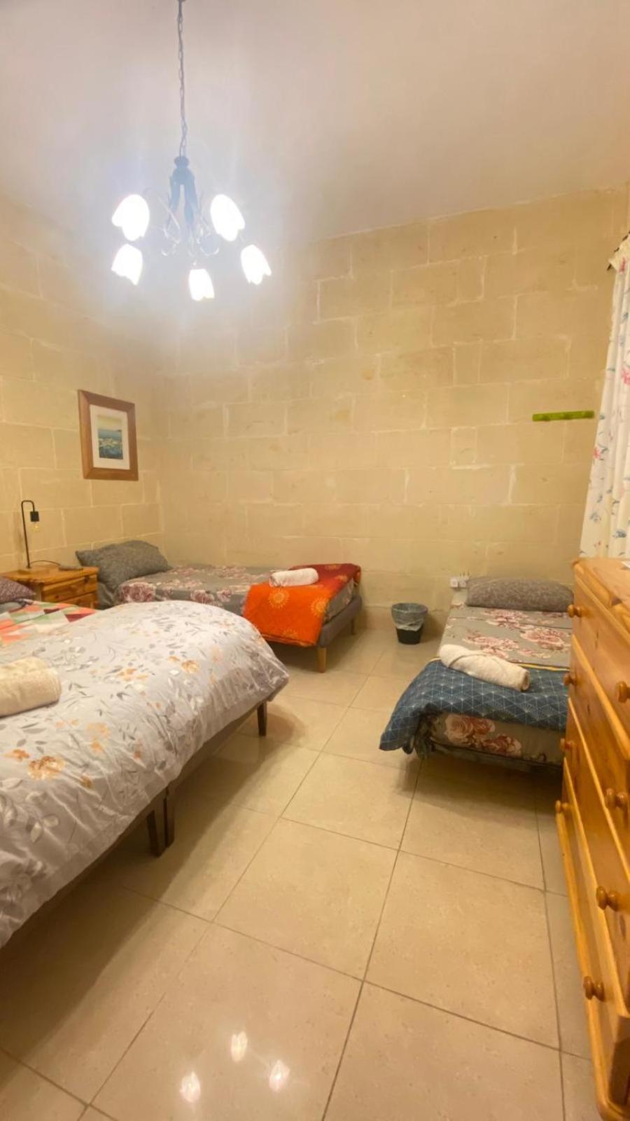 Gozo Pool And Views, Sleeps 4 With Private Bathroom Ghajn il-Kbira (Gozo) Экстерьер фото